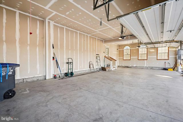 6647 TACK HOUSE TRL TRL, Centreville, VA 20120