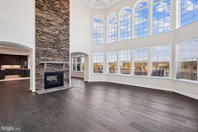 6647 TACK HOUSE TRL TRL, Centreville, VA 20120