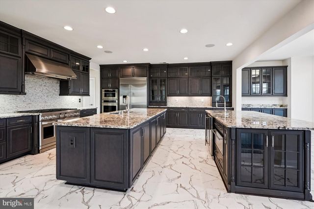 6647 TACK HOUSE TRL TRL, Centreville, VA 20120