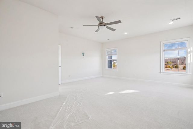 6647 TACK HOUSE TRL TRL, Centreville, VA 20120