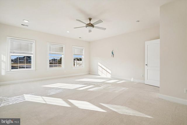 6647 TACK HOUSE TRL TRL, Centreville, VA 20120