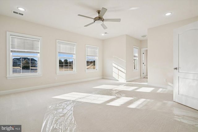 6647 TACK HOUSE TRL TRL, Centreville, VA 20120