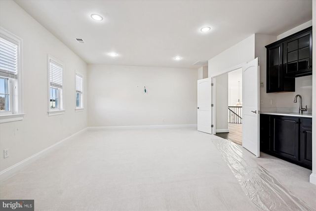 6647 TACK HOUSE TRL TRL, Centreville, VA 20120