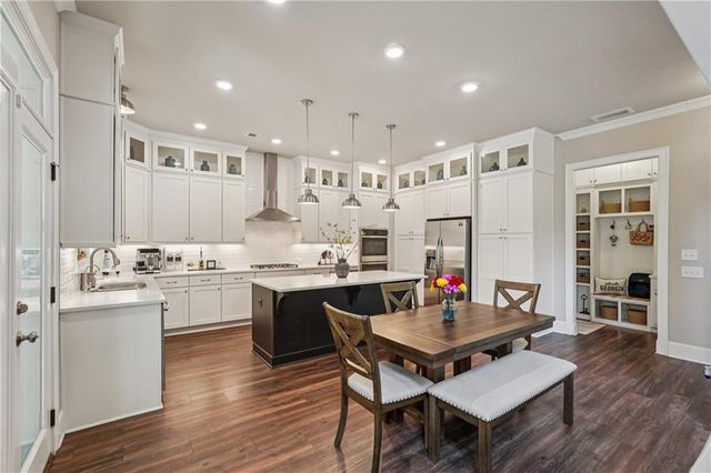 11510 Crestview Terrace, Johns Creek, GA 30024