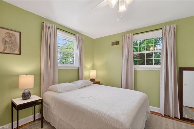 1106 Jamestown CRES, Norfolk, VA 23508