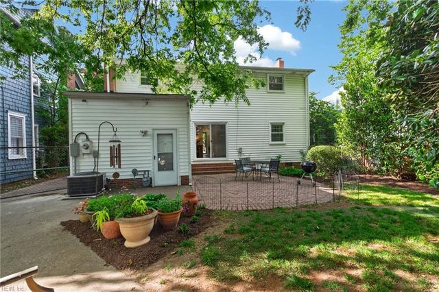 1106 Jamestown CRES, Norfolk, VA 23508