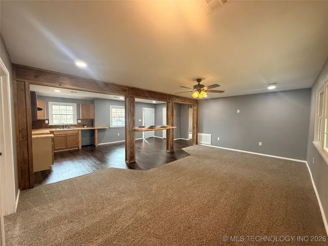 221 Rodman Circle, Muskogee, OK 74403