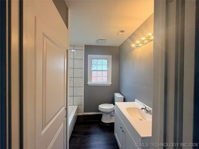 221 Rodman Circle, Muskogee, OK 74403