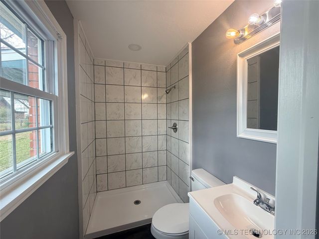 221 Rodman Circle, Muskogee, OK 74403