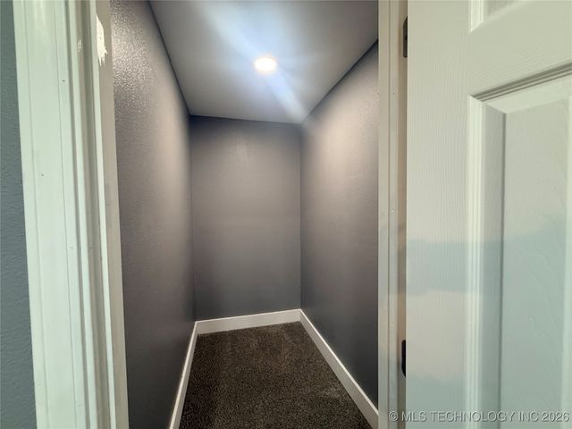 221 Rodman Circle, Muskogee, OK 74403