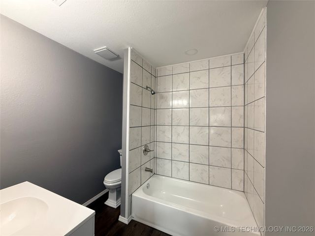 221 Rodman Circle, Muskogee, OK 74403