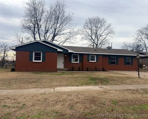 221 Rodman Circle, Muskogee, OK 74403