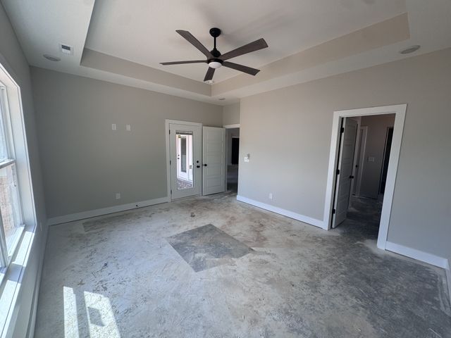 289 Wayne Hall Rd, Clarksville, TN 37040