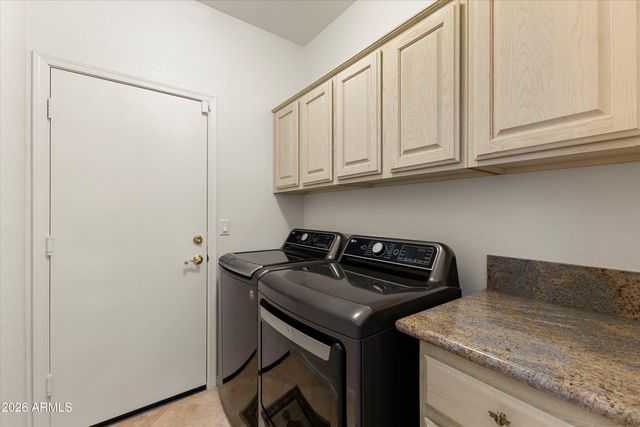 8100 E Camelback Road 101, Scottsdale, AZ 85251