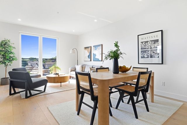66 Mcgrath 403, Quincy, MA 02169