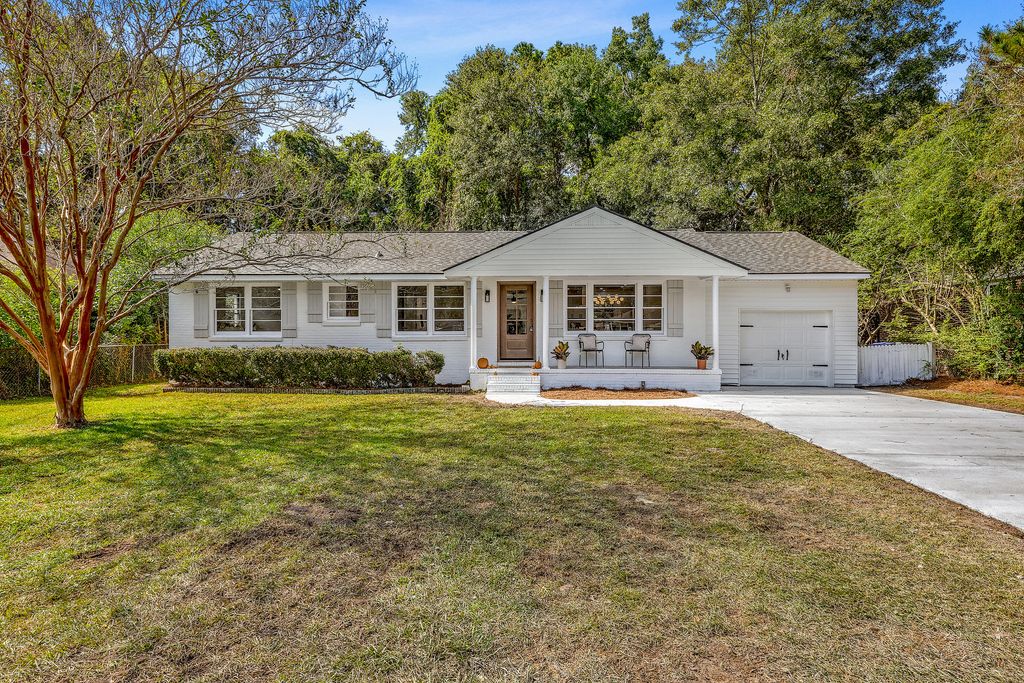 301 Culver Avenue, Charleston, SC 29407