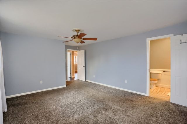 112 Lintel Dr, Peters Twp, PA 15317