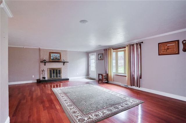 112 Lintel Dr, Peters Twp, PA 15317