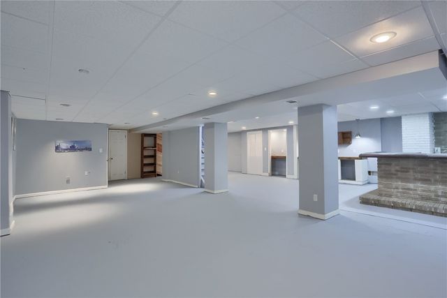 112 Lintel Dr, Peters Twp, PA 15317