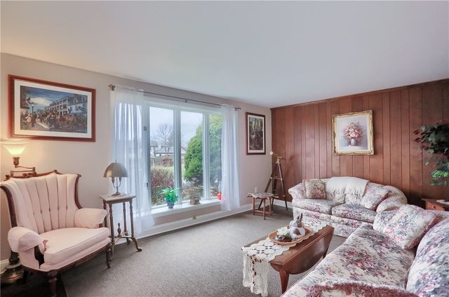 112 Lintel Dr, Peters Twp, PA 15317