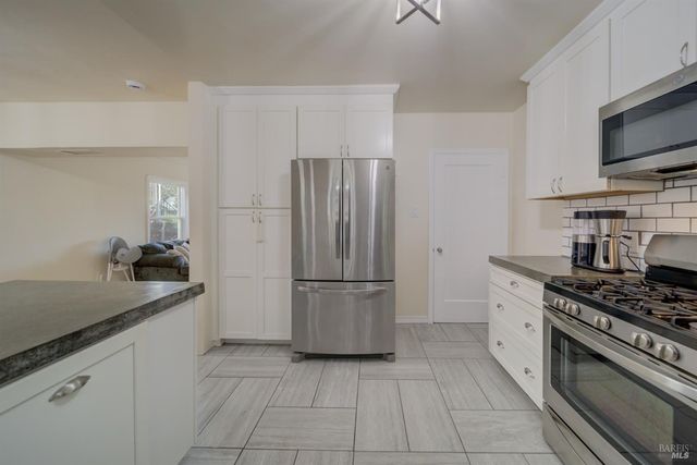 161 Edgemont Ave, Vallejo, CA 94590