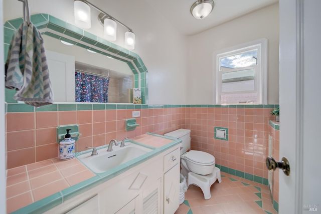 161 Edgemont Ave, Vallejo, CA 94590