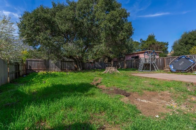 161 Edgemont Ave, Vallejo, CA 94590