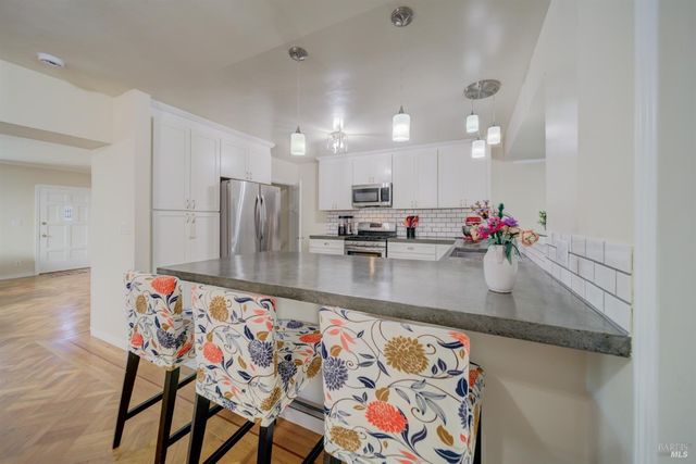 161 Edgemont Ave, Vallejo, CA 94590
