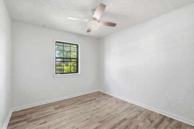 1309 N Oswego Avenue, Russellville, AR 72801