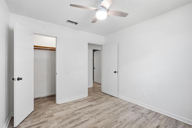 1309 N Oswego Avenue, Russellville, AR 72801