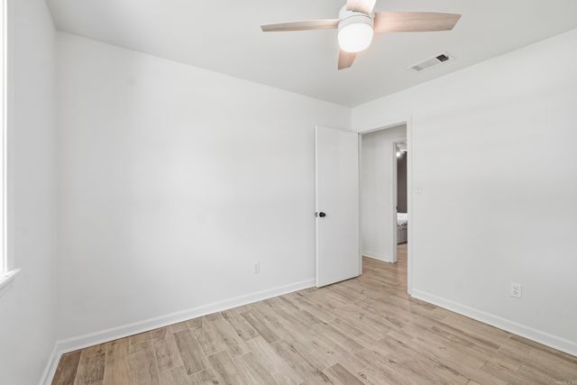1309 N Oswego Avenue, Russellville, AR 72801