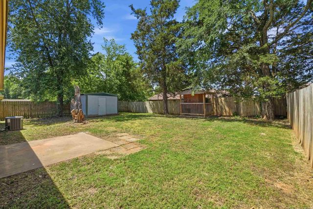 1309 N Oswego Avenue, Russellville, AR 72801