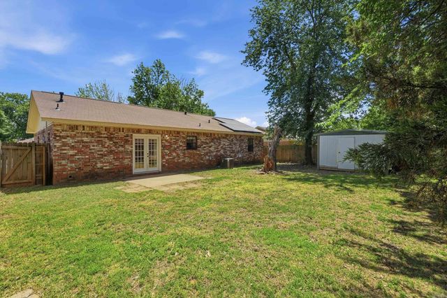 1309 N Oswego Avenue, Russellville, AR 72801