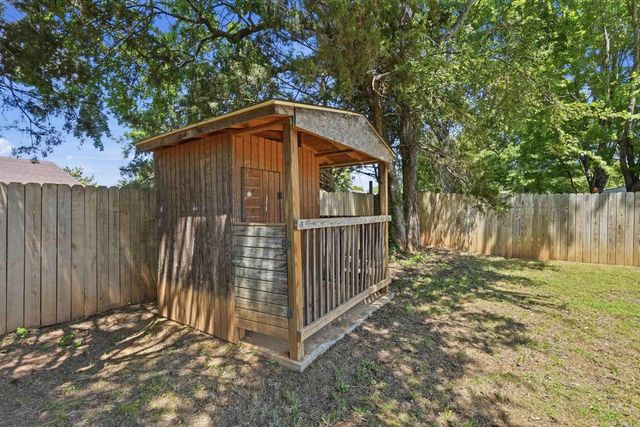 1309 N Oswego Avenue, Russellville, AR 72801
