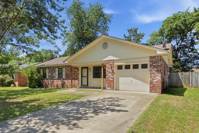 1309 N Oswego Avenue, Russellville, AR 72801