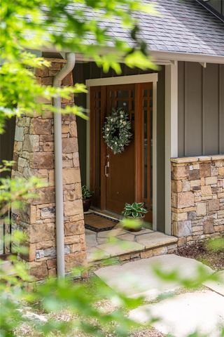 20 Higdon Lane, Fairview, NC 28730