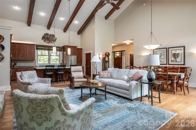 20 Higdon Lane, Fairview, NC 28730