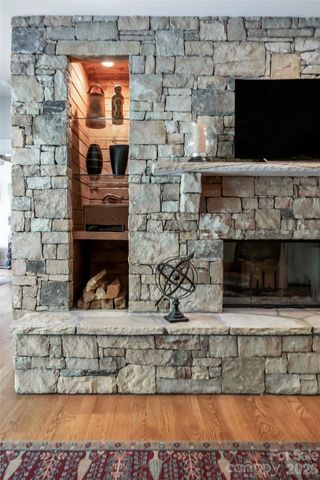 20 Higdon Lane, Fairview, NC 28730