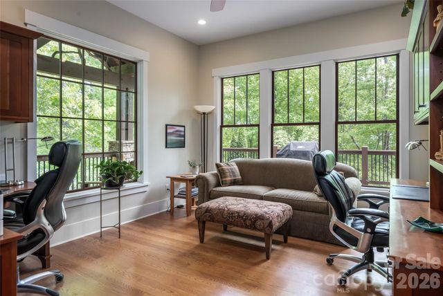 20 Higdon Lane, Fairview, NC 28730