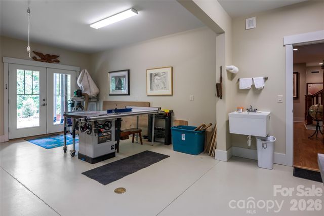 20 Higdon Lane, Fairview, NC 28730