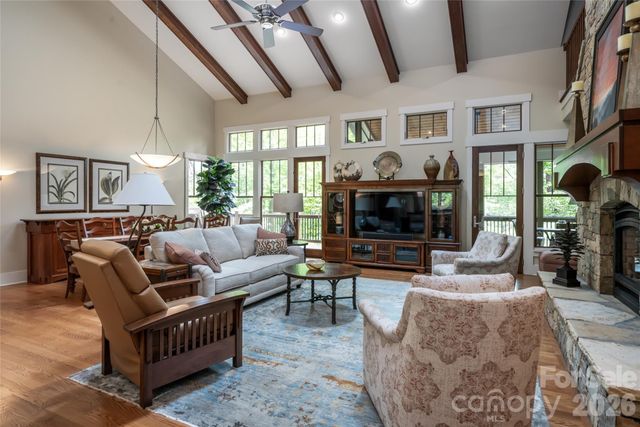 20 Higdon Lane, Fairview, NC 28730