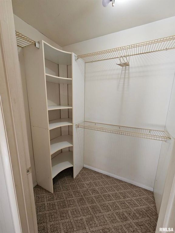 Image 19 of property listing at 4248 CHURCH Road, Salem, IL 62881