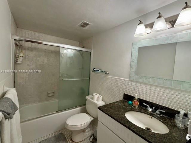 3660 NE 166th Street 415, North Miami Beach, FL 33160