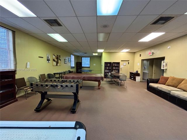 3660 NE 166th Street 415, North Miami Beach, FL 33160