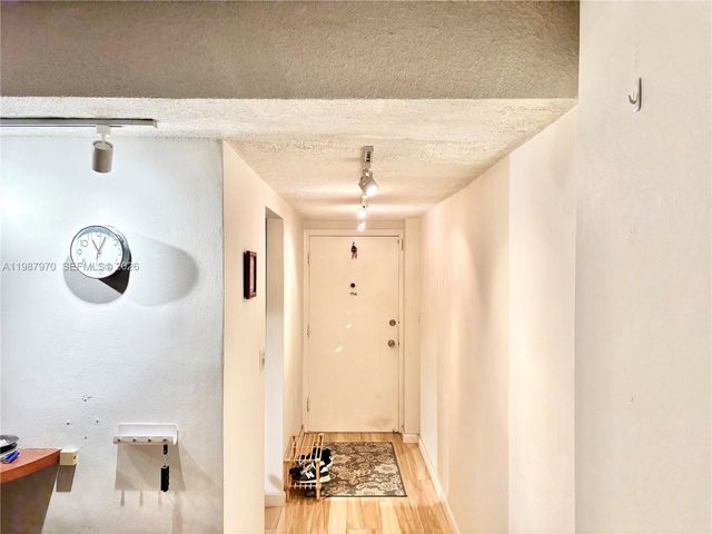 3660 NE 166th Street 415, North Miami Beach, FL 33160