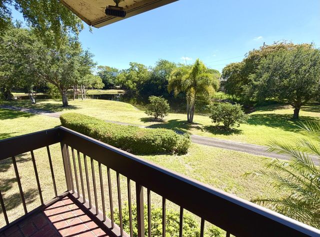 5055 Oakhill Lane 221, Delray Beach, FL 33484
