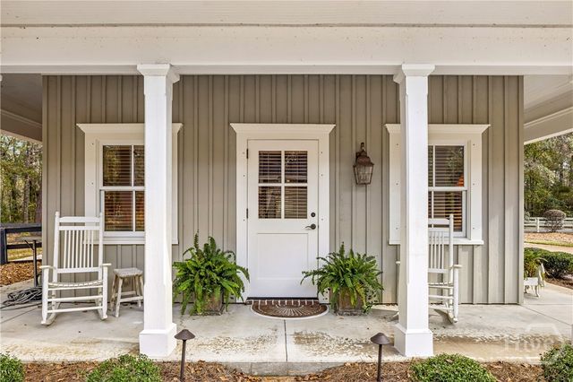 35 Ogeechee Lane, Richmond Hill, GA 31324