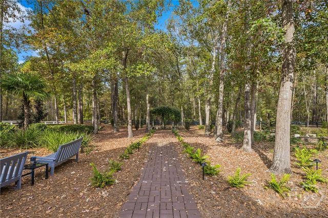 35 Ogeechee Lane, Richmond Hill, GA 31324