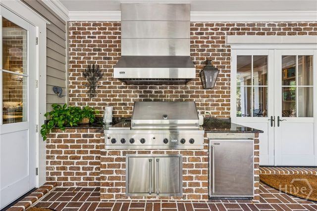 35 Ogeechee Lane, Richmond Hill, GA 31324