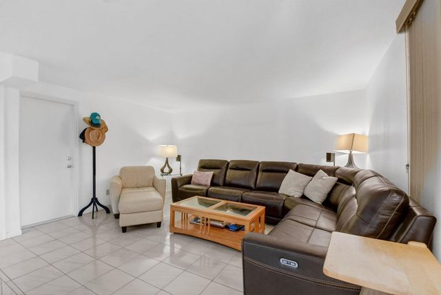 14723 Wildflower Lane, Delray Beach, FL 33446